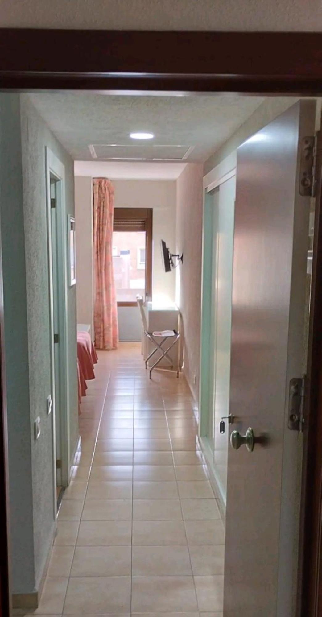 Apartamento Triana, 5 Mins Centro Sewilla Zewnętrze zdjęcie